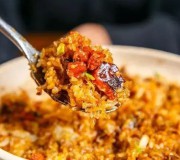 蟹黄拌饭