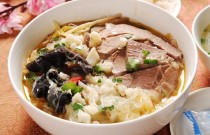 想学正宗的羊肉泡馍怎么做？ 一招教你独门秘方，市场抢手！ 教你如何轻松创业翻身赚大钱！