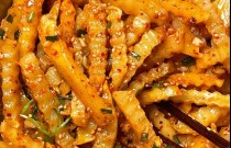 5元一碗狼牙土豆，利润高到吓人？3个创业高手的赚钱秘诀，揭开秘密！