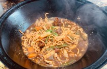开铁锅焖面店要花多少钱？5大设备必备，避坑指南新手必看！