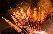 烤羊肉的做法：让你成为烧烤高手