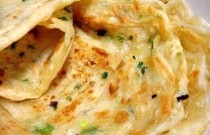 怎么做葱油饼？关键技巧揭秘，软香酥脆人人会做！