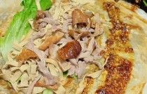 一天卖50个卷饼挣钱吗？小本创业行不行，算账就知道！