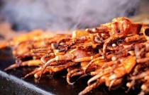 铁板鱿鱼最正宗的做法：揭秘地摊“引流王”的制胜秘方！