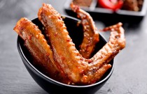 怎么做鸭翅？老卤师亲授：从选料到卤制，手把手教你做出香嫩入味的“啃魂鸭翅”​