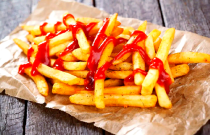 67 元土豆做炸薯条，20 分钟售罄后遇暴雨