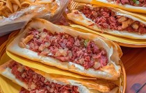 开驴肉火烧店挣钱吗？河间风味受欢迎，经营细节才是关键！