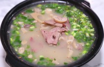 开个羊杂汤一年赚多少?深度分析小本餐饮里的“热气生意”,原来真有门道!