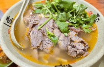 牛肉粉的汤做法及配方揭秘？香浓汤底怎么熬，味道才够地道！