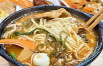 砂锅面的做法及配方？汤浓面滑香气足，一碗热腾腾的砂锅面这样做才地道！