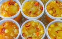 哪里学冰糖烤梨好？小本创业轻松起步，一壶甜香也能做出好生意！