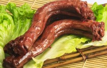 鸭脖子的做法和配料难在哪？关键步骤解析，再给你可执行方法！