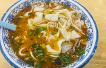 学刀削面技术哪里最好吃，新手别只看表面