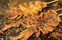 铁板鱿鱼哪里可以学？路边摊看着简单，真上手才知道门道有多深！