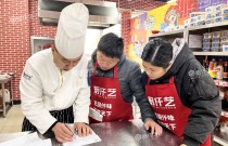 学烧烤哪里最正宗？想把烧烤做出稳定味道，这几点比“正宗”更重要