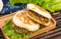 学做肉夹馍难不难？很多人做出来总差点味道，其实问题往往出在这几个细节