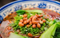 开一家酸辣粉店要多少钱？这笔创业账，帮你从头算到尾