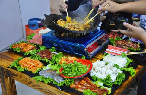 锅叉子烤肉