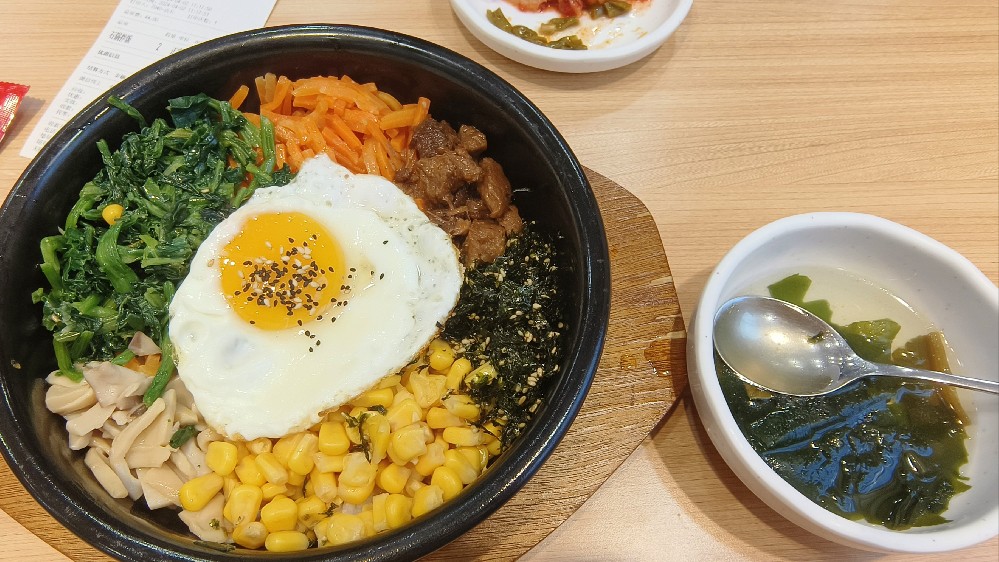 想学石锅拌饭？石锅拌饭加盟费多少？加盟费的真相！