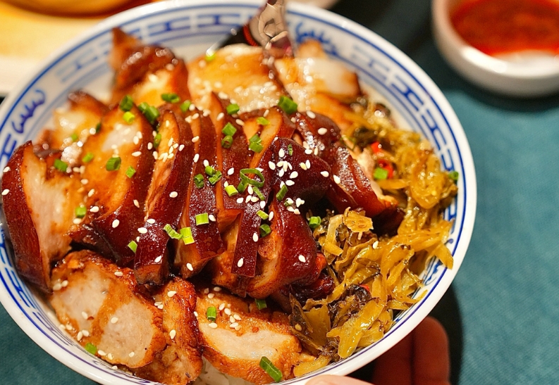 猪脚饭培训技术哪家好？选择专业培训助你成功开店