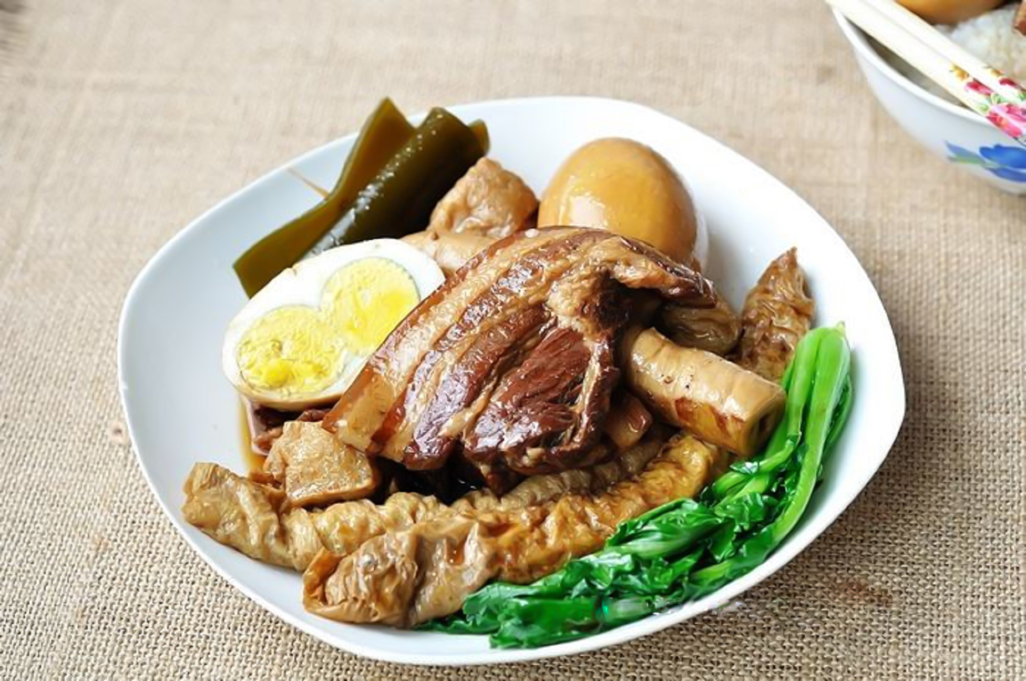 在济宁哪家甏肉干饭培训靠谱？让你学会正宗做法！