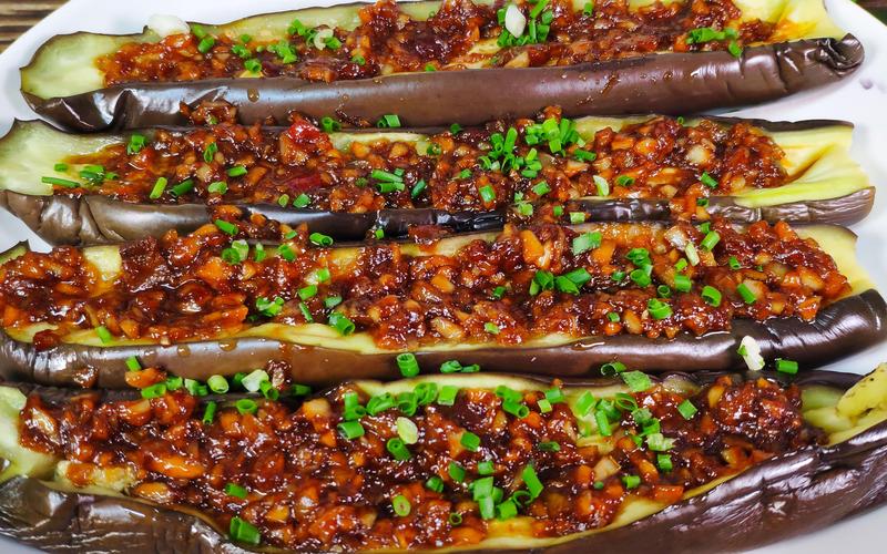 烧烤茄子的做法大全：掌握这些技巧，烧烤茄子更美味！