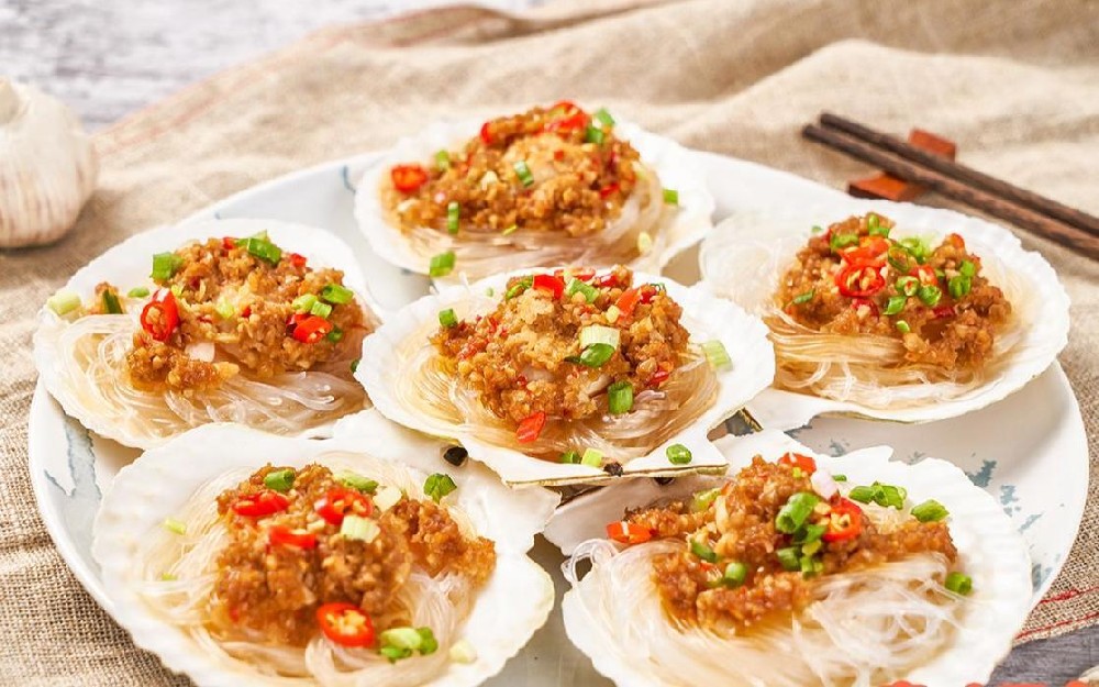 烤粉丝扇贝的做法：让你家烤箱也能烤出餐厅级美味！