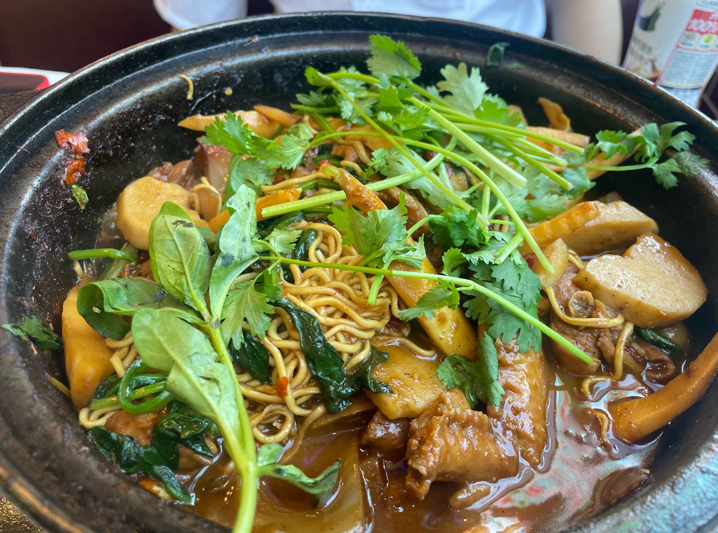 想做鸡公煲生意？掌握这些制作流程，开店更轻松！