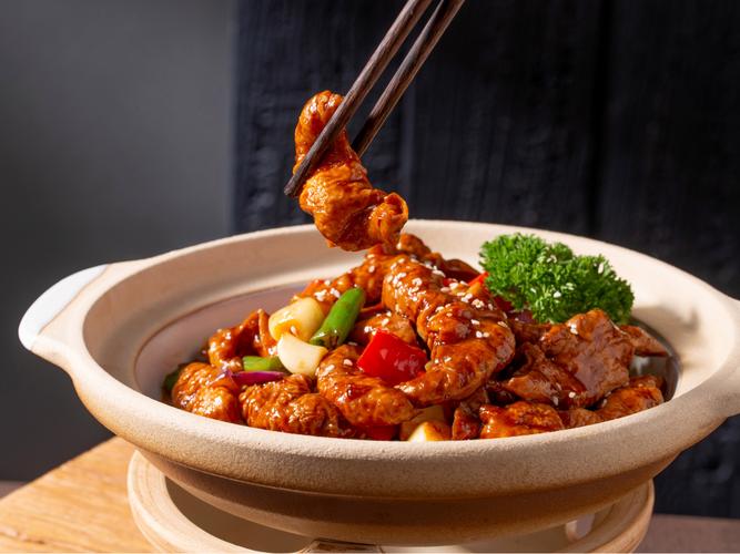 砂锅炖什么好吃？这几款经典美味，教你炖出家的味道！