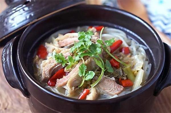 砂锅羊肉的做法，手把手教你做出最正宗的砂锅羊肉！
