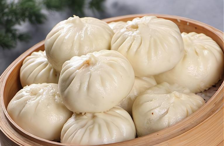 一天卖300个包子利润多少？算笔账，吓一跳！