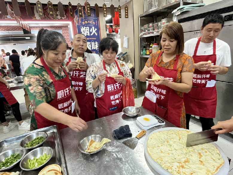 开家早餐店要多少钱？预算解析，创业别踩坑！