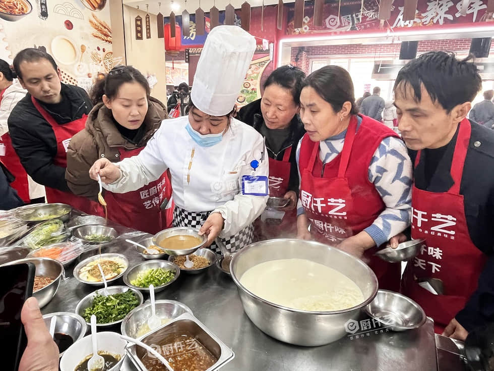 豆腐脑几块钱一碗？成本不高，利润惊人！