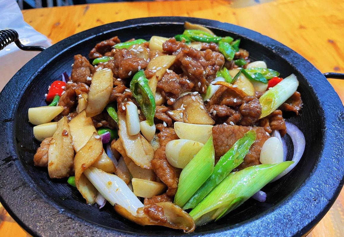 网红石锅菜的做法？配方讲解，学会轻松开店火起来！