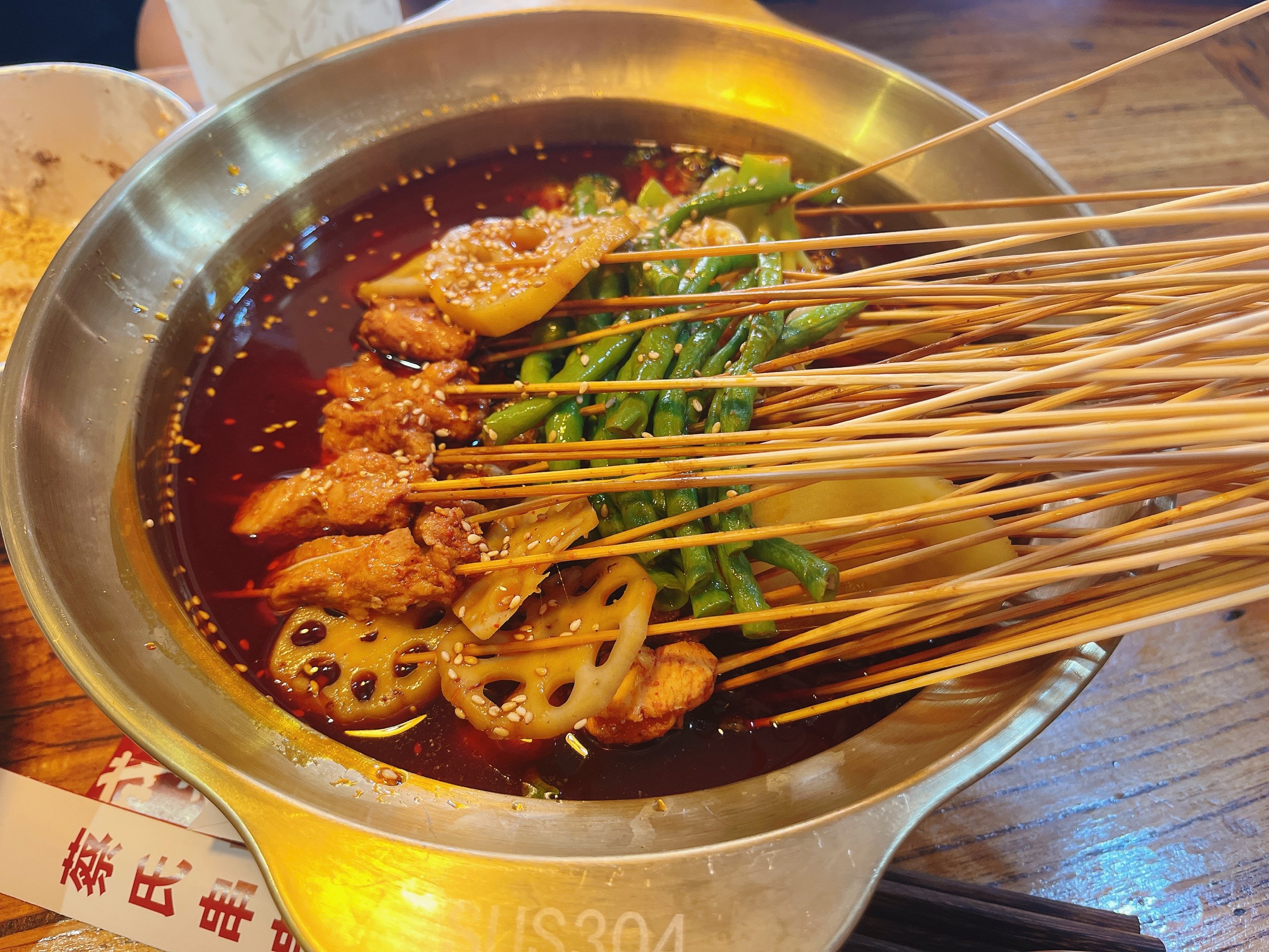 冷锅串串怎么快速入味？掌握这个技巧，顾客翻台快，日赚上千真不难！