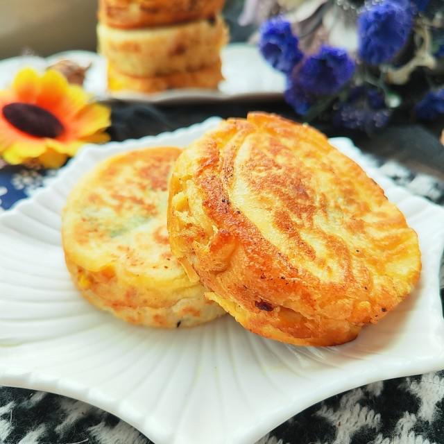 现在最火的小型餐饮是什么？选对方向，摆摊月入两三万不夸张！