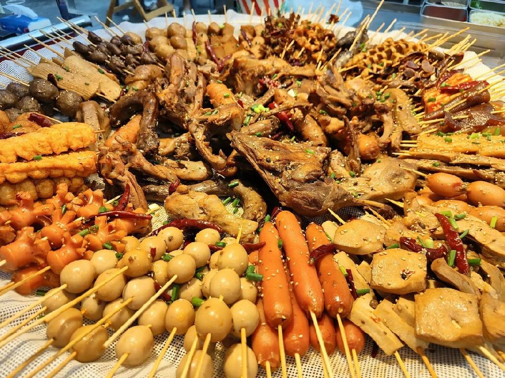 热卤串串的做法及配料：掌握这手艺，新手也能在家开店！