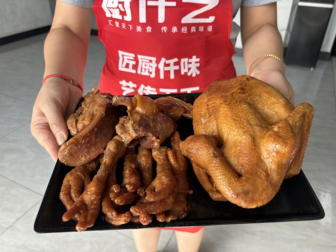 传统卤菜的做法及配方：掌握老味道，开店创业生意火！