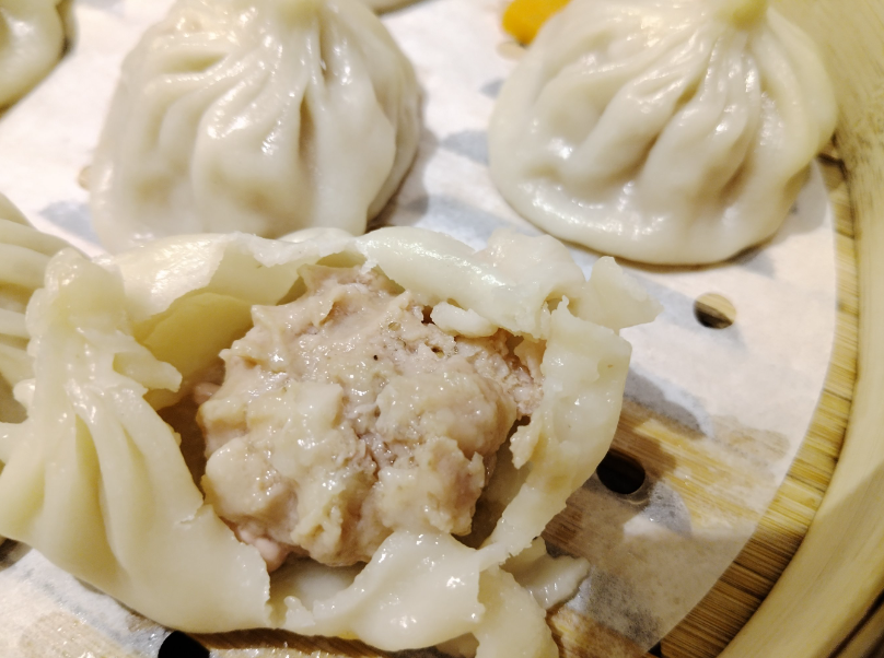 新手摆地摊卖什么好？5类“稳赚不赔”的小吃，手把手教你选对赛道