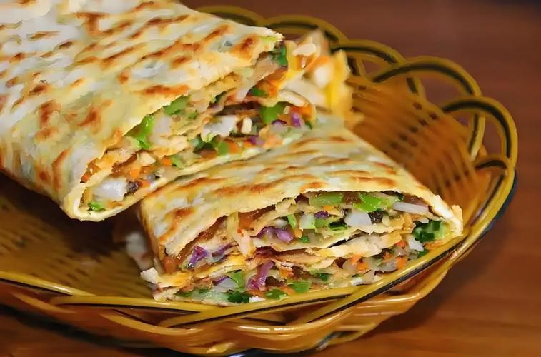 菜煎饼一个能挣多少钱？从揉面到出摊，手把手教你算清“烟火里的利润账”