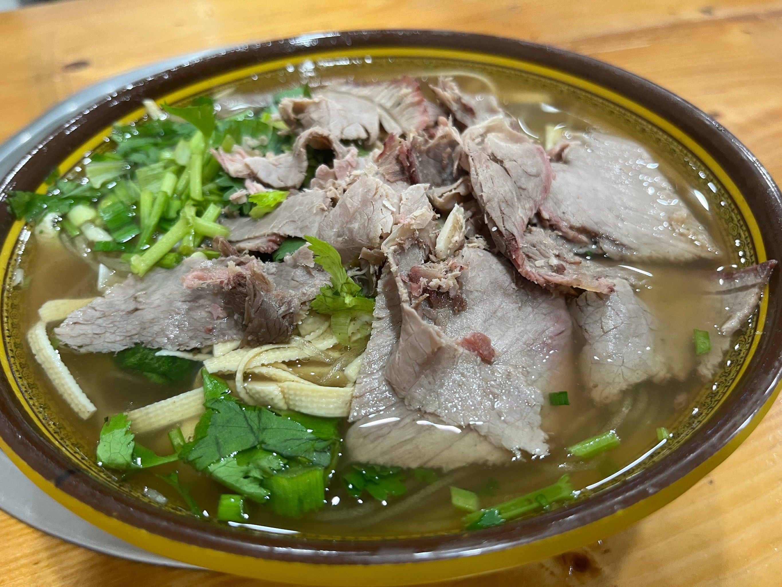 牛肉粉丝汤技术培训靠谱吗？掌握正宗配方，做出一碗香气扑鼻的牛肉粉丝汤！