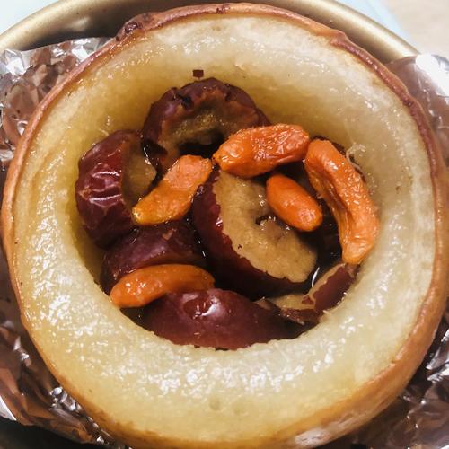 冰糖烤梨能赚钱吗?操作简单出餐快,街头创业新选择!