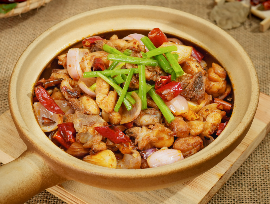 砂锅菜利润怎么样?出餐快成本低,抓住这门手艺,开店一点都不难!