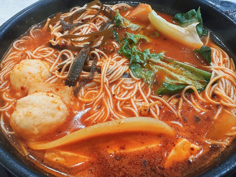 正宗学砂锅培训难不难?掌握技巧就能落地创业,普通人也能尝试!