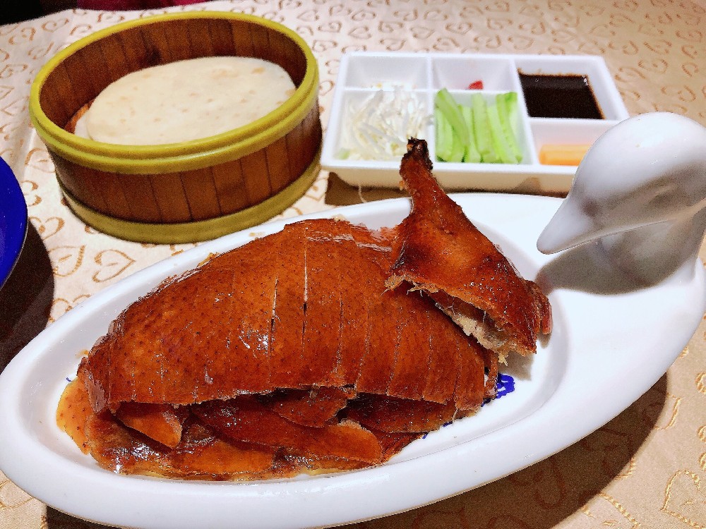 学做烤鸭大概要多少学费难判断？掌握核心做法更关键，创业前你得想清楚！