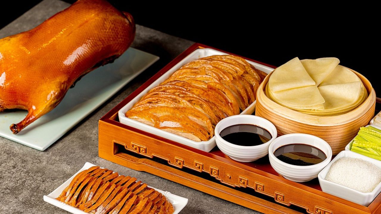 学做烤鸭大概要多少学费难判断？掌握核心做法更关键，创业前你得想清楚！