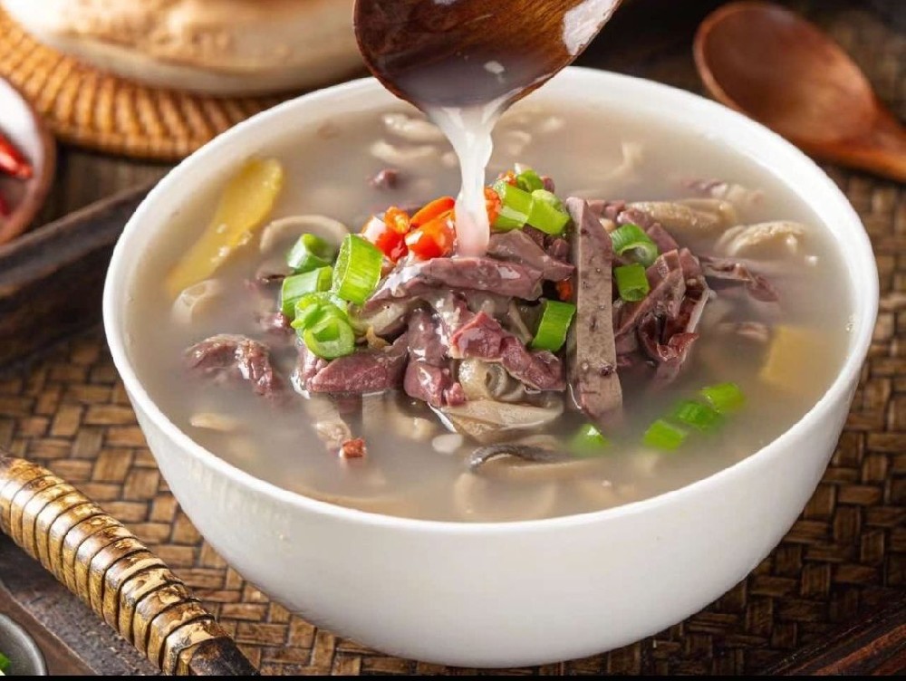 哪里有正宗的羊肉汤培训更靠谱？掌握关键细节的方法，让新手少踩坑！