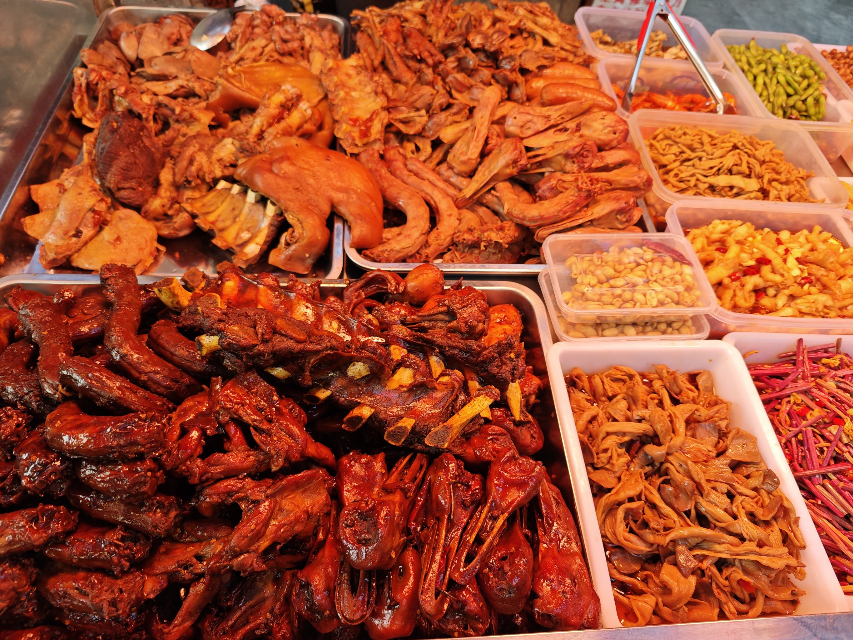 四川卤菜去哪里学正宗？核心技巧拆开讲，让新手少走弯路！