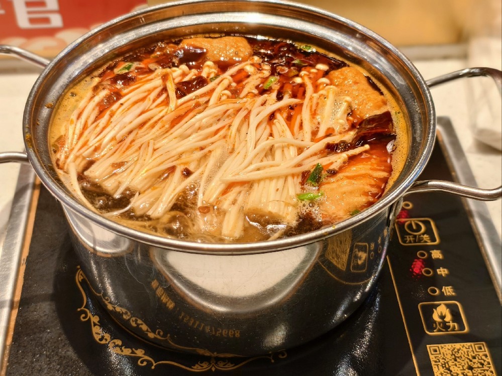 一个新手想开旋转小火锅？避坑要点有哪些，学会这些会更稳定