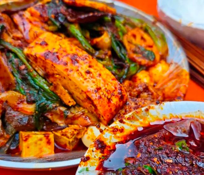 麻辣烫哪里学好？核心做法详拆+创业难点分析，让你快速入门！